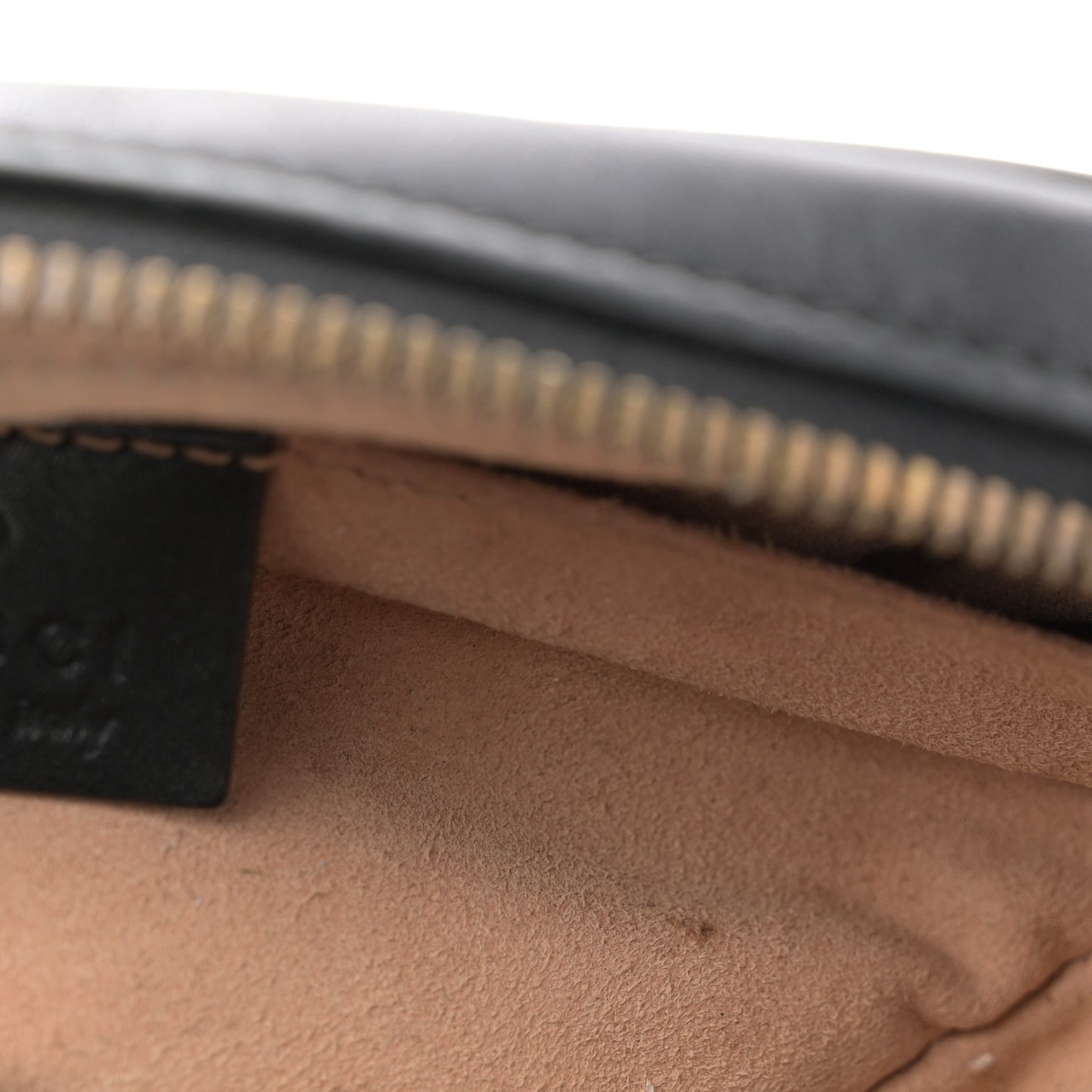 Calfskin Matelasse GG Marmont Belt Bag 85 34 Black