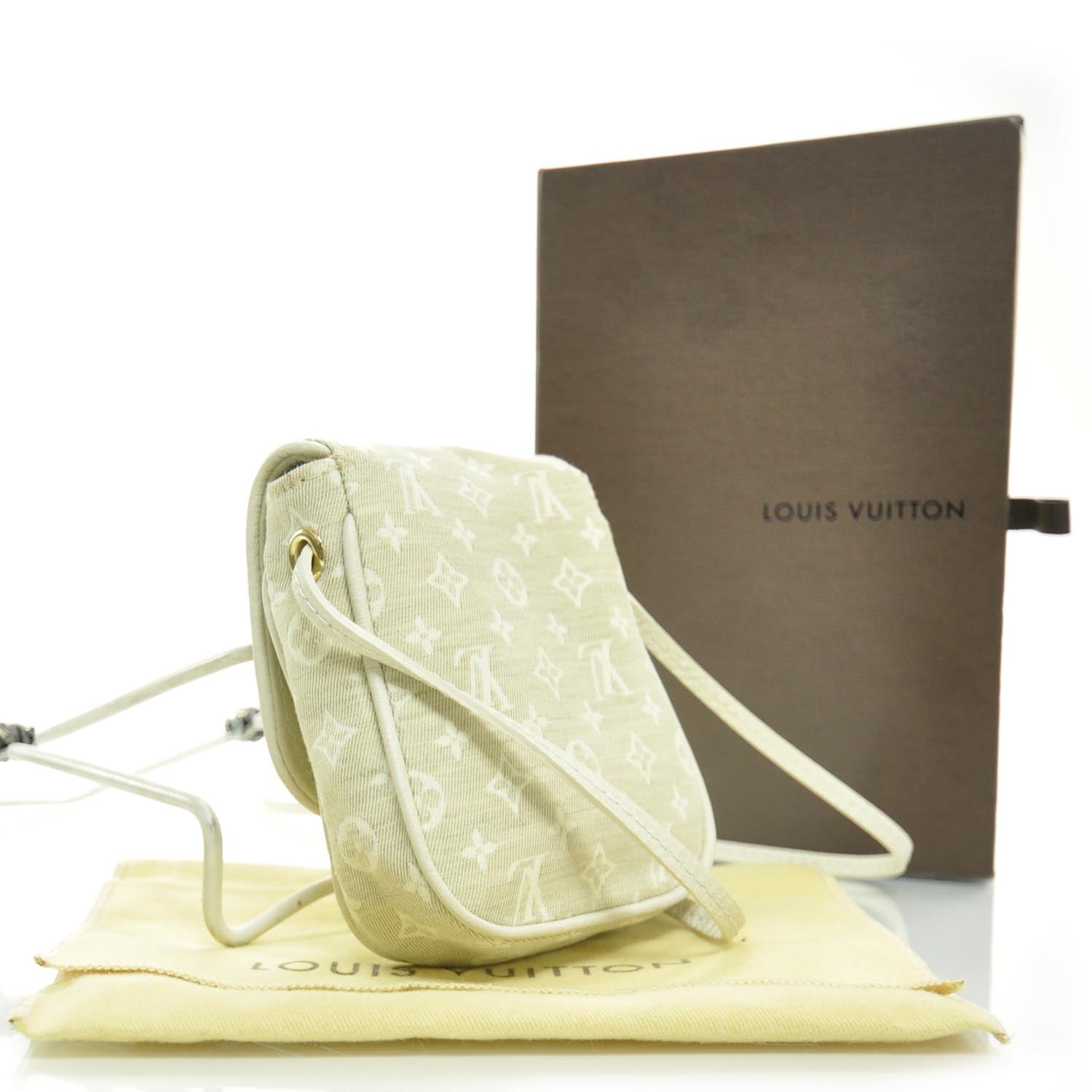 Louis Vuitton Monogram Mini Lin Pochette Cancun Dune 2 of 8