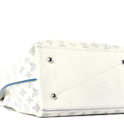 Louis Vuitton Mahina Carmel Hobo Snow 7 of 11
