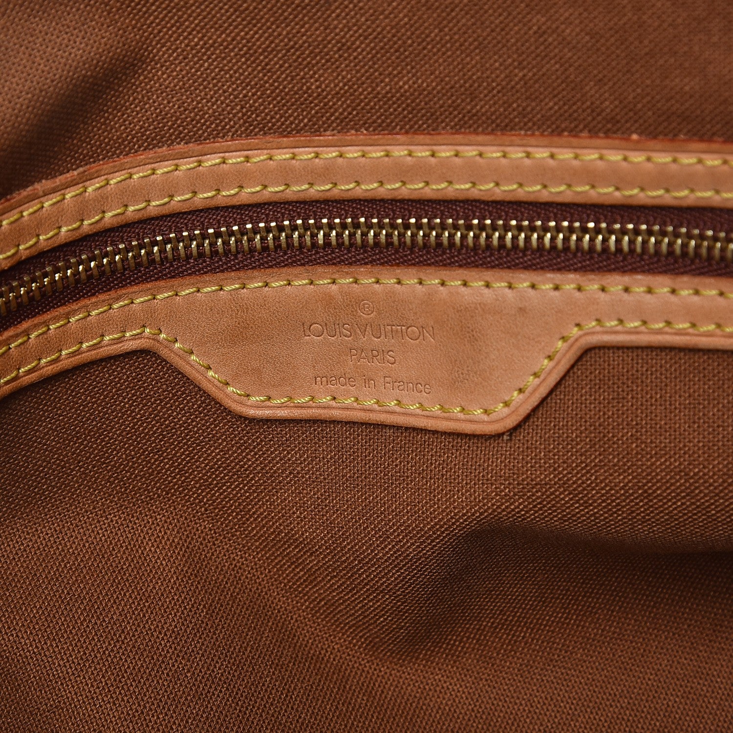 Louis Vuitton Monogram Cabas Mezzo 6 of 10