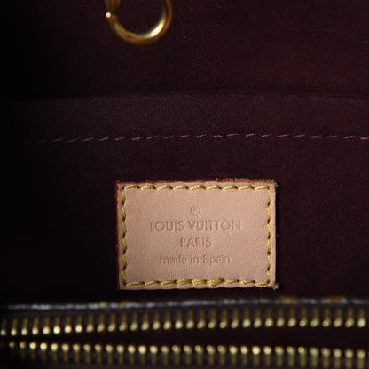 Louis Vuitton Monogram Montaigne MM 7 of 10