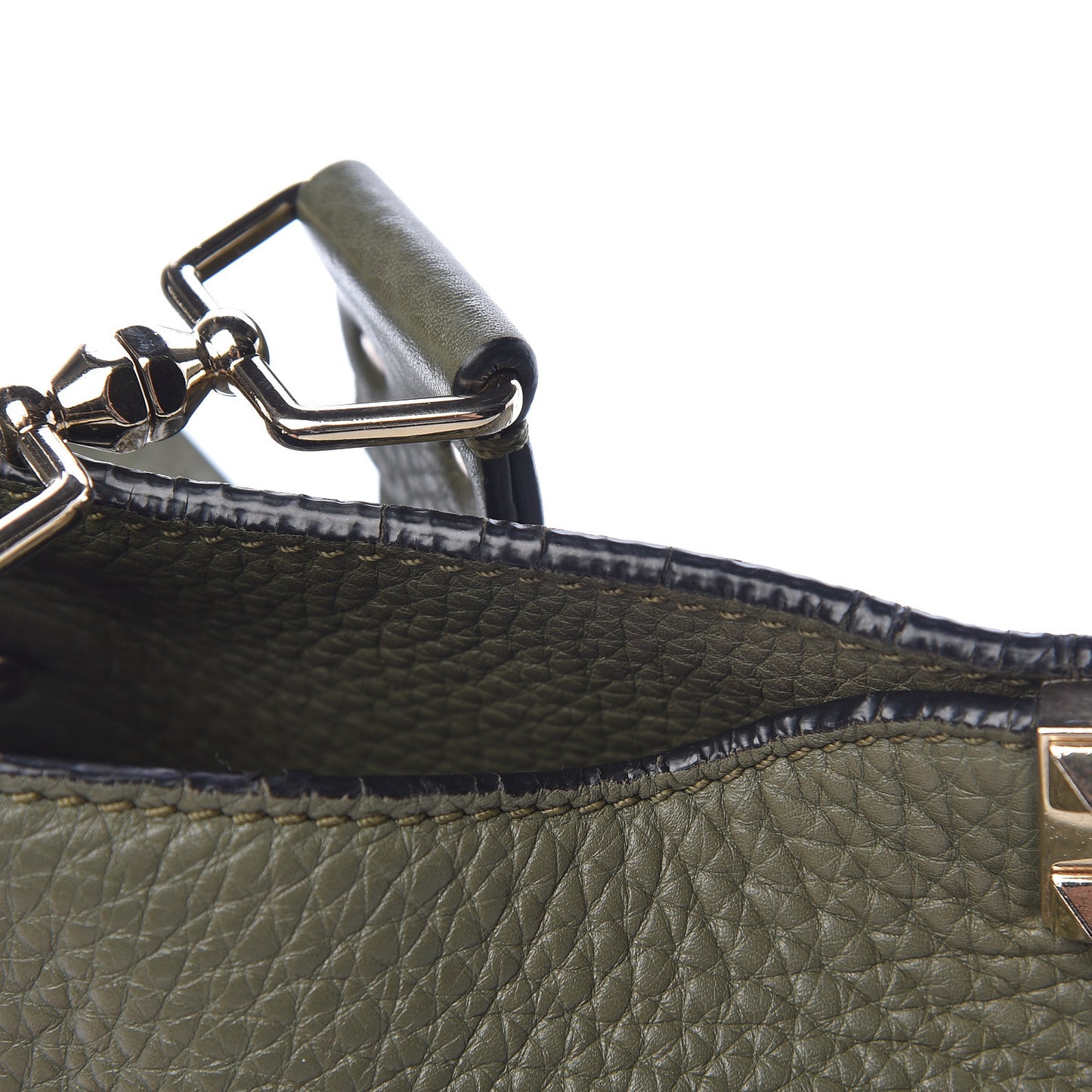 Pebbled Calfskin Small Rockstud Flip-Lock Messenger Bag Oasis