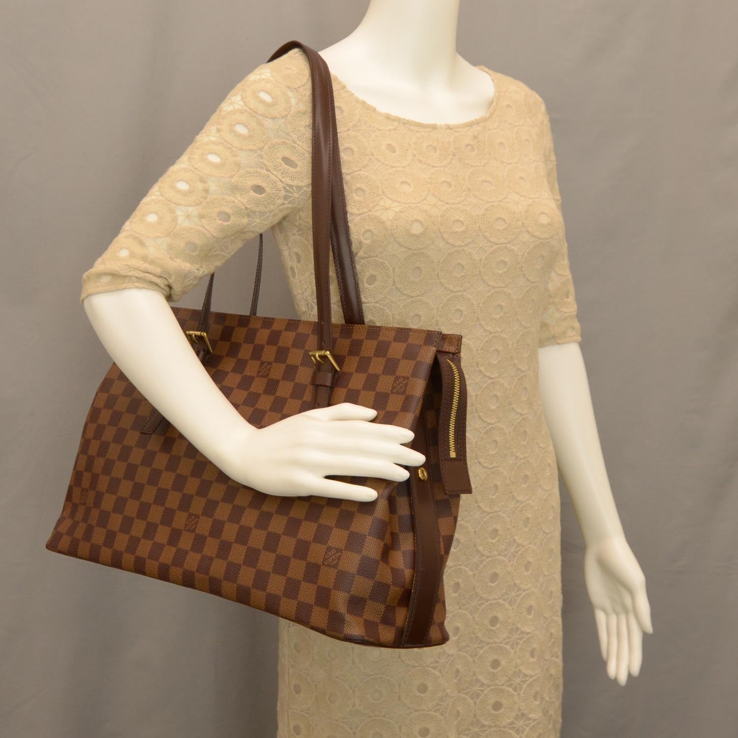 Louis Vuitton Damier Ebene Chelsea 2 of 7