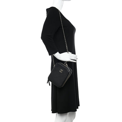 Chanel Calfskin Stitched Cup Of Tea Vanity Case Black 2 of 10