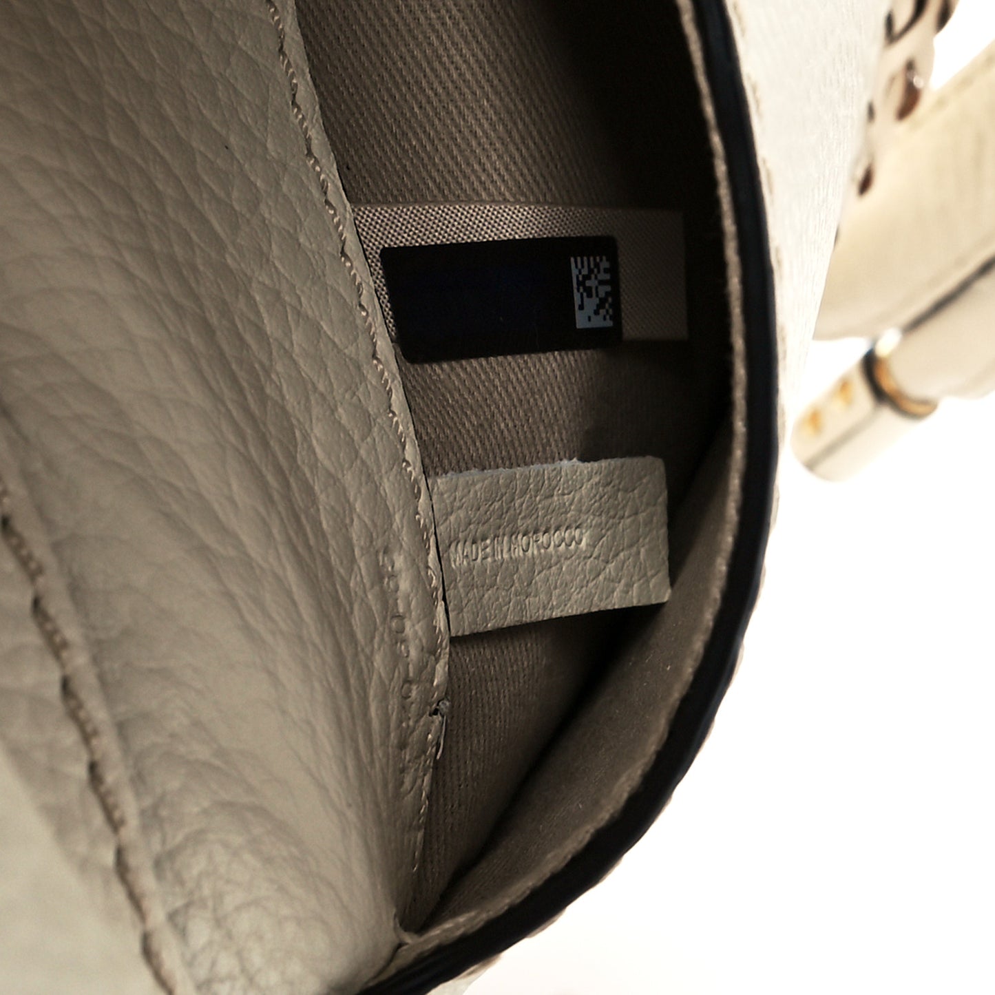 Raffia Small Grain Calfskin Medium Marcie Basket White