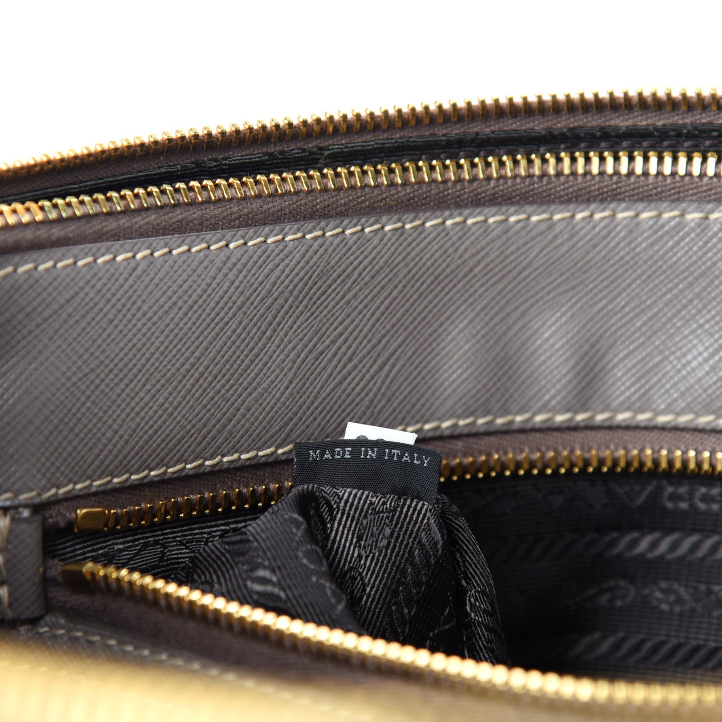 Saffiano Lux Large Double Zip Tote Argilla