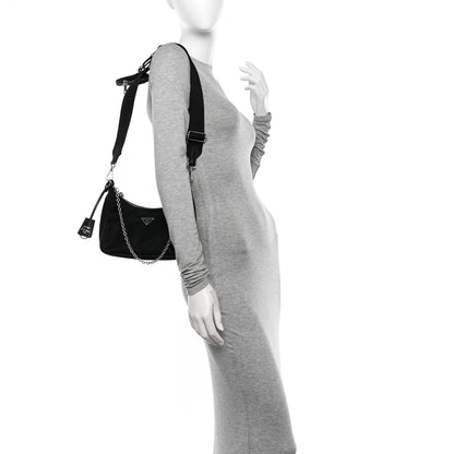 Prada Nylon Re-Edition 2005 Shoulder Bag Black 2 of 11