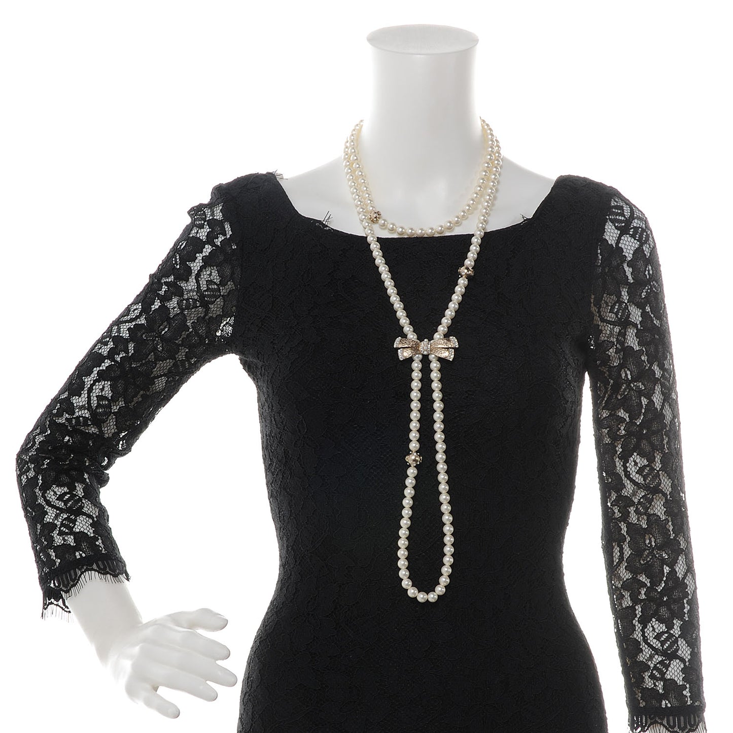 Pearl Bow Long Necklace