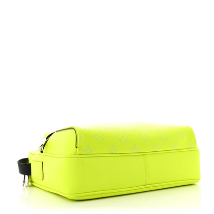 Louis Vuitton Taigarama Outdoor Messenger Neon Yellow 4 of 11