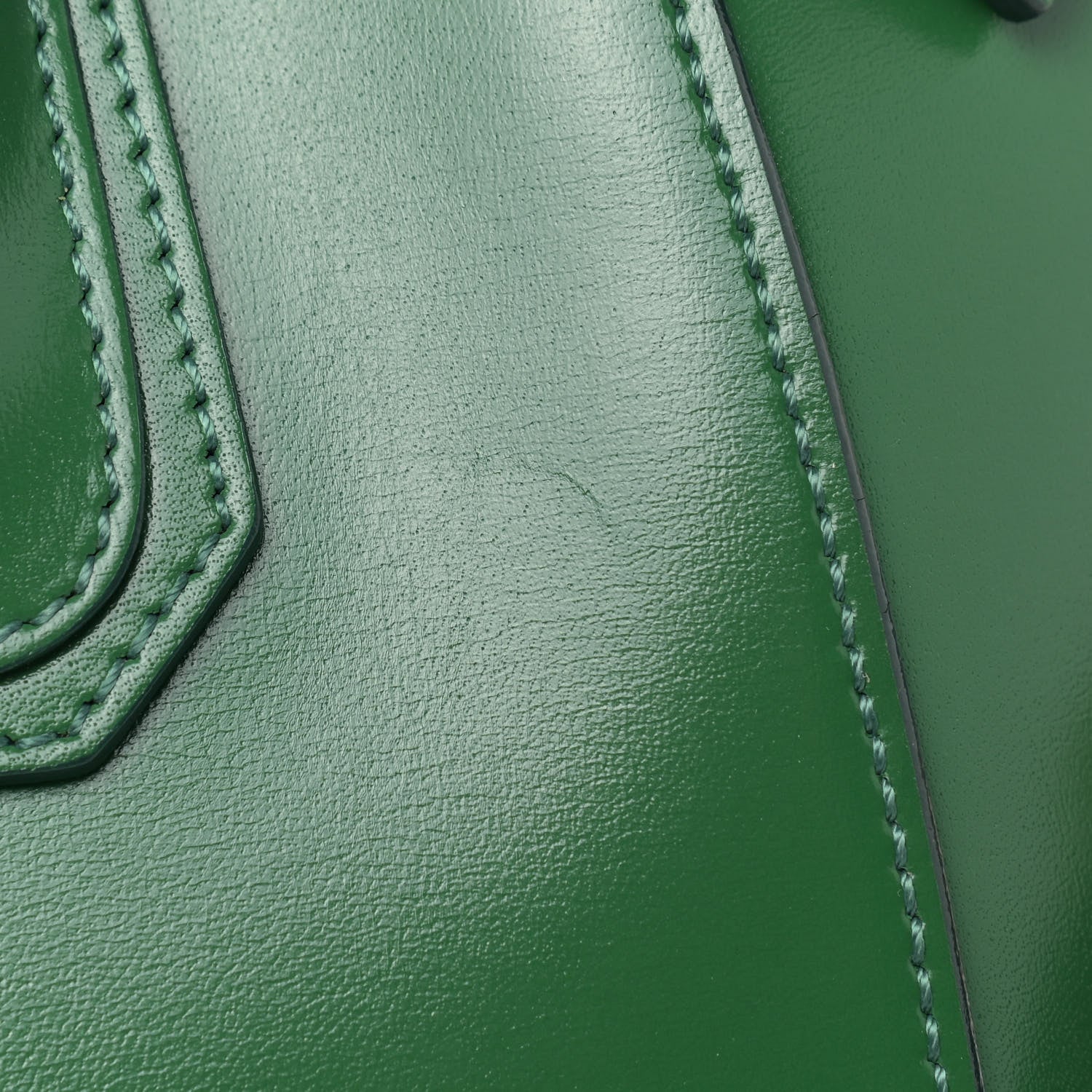 Givenchy Shiny Lord Calfskin Small Antigona Emerald 11 of 13