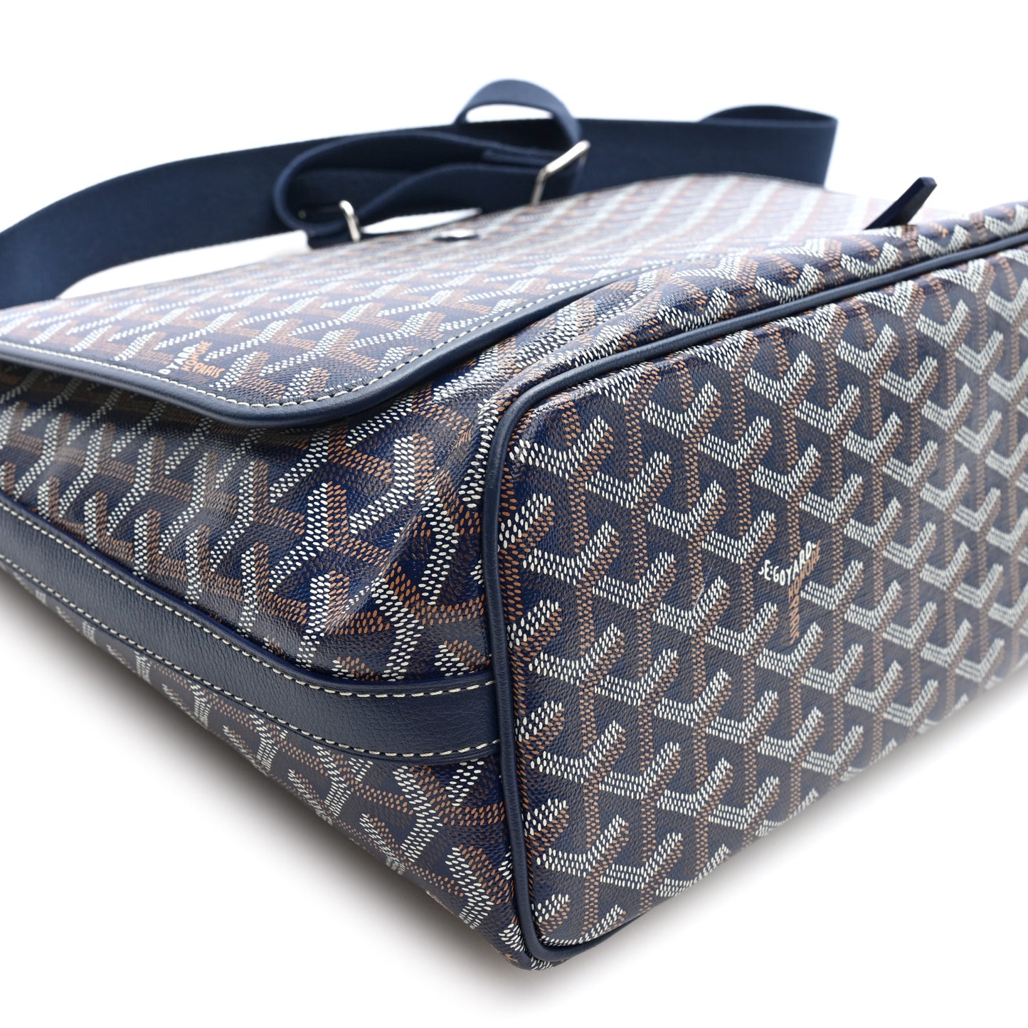 Goyardine Capetien Messenger Bag Navy