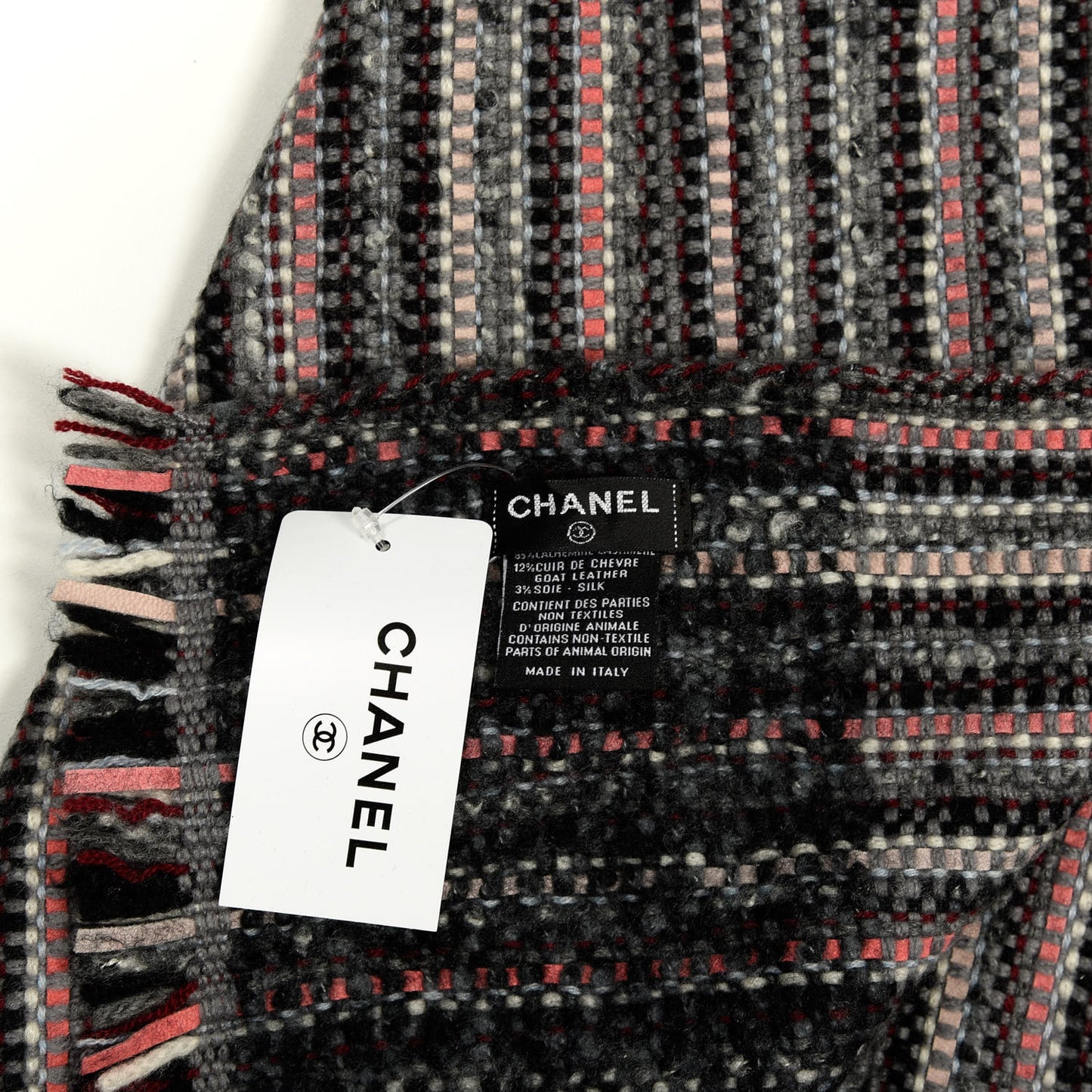 Cashmere Goat Leather Silk CC Logo Scarf Grey Red