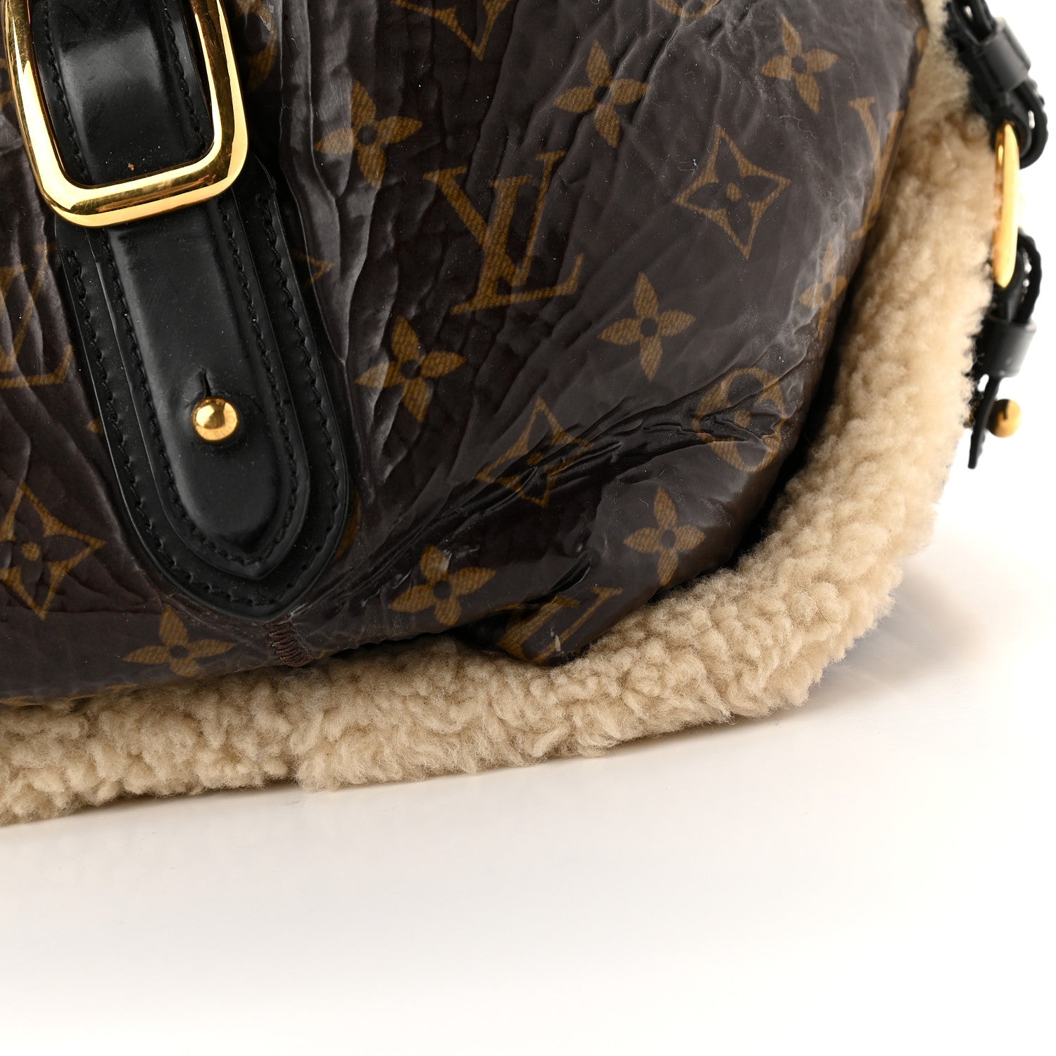 Louis Vuitton Patent Monogram Shearling Sac Thunder 12 of 12