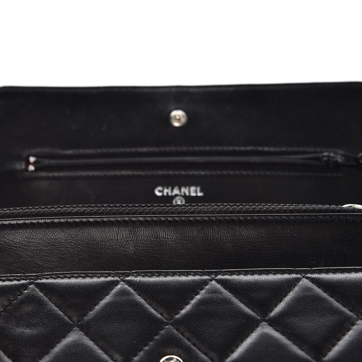 Lambskin Quilted Wallet On Chain WOC Black