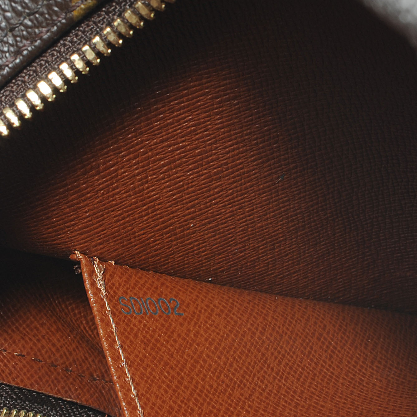 Monogram Cite MM