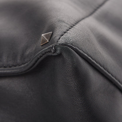 Valentino Garavani Nappa Rockstud Vertical Tote Black 16 of 17
