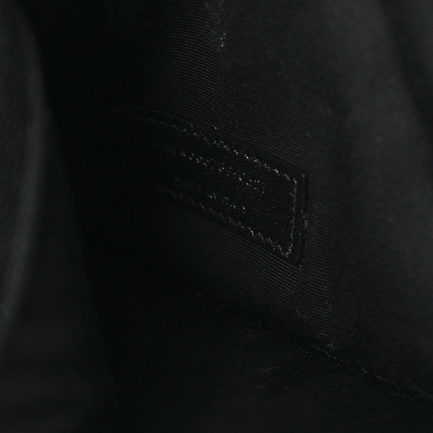 Saint Laurent Grain De Poudre Uptown Pouch Black 7 of 9