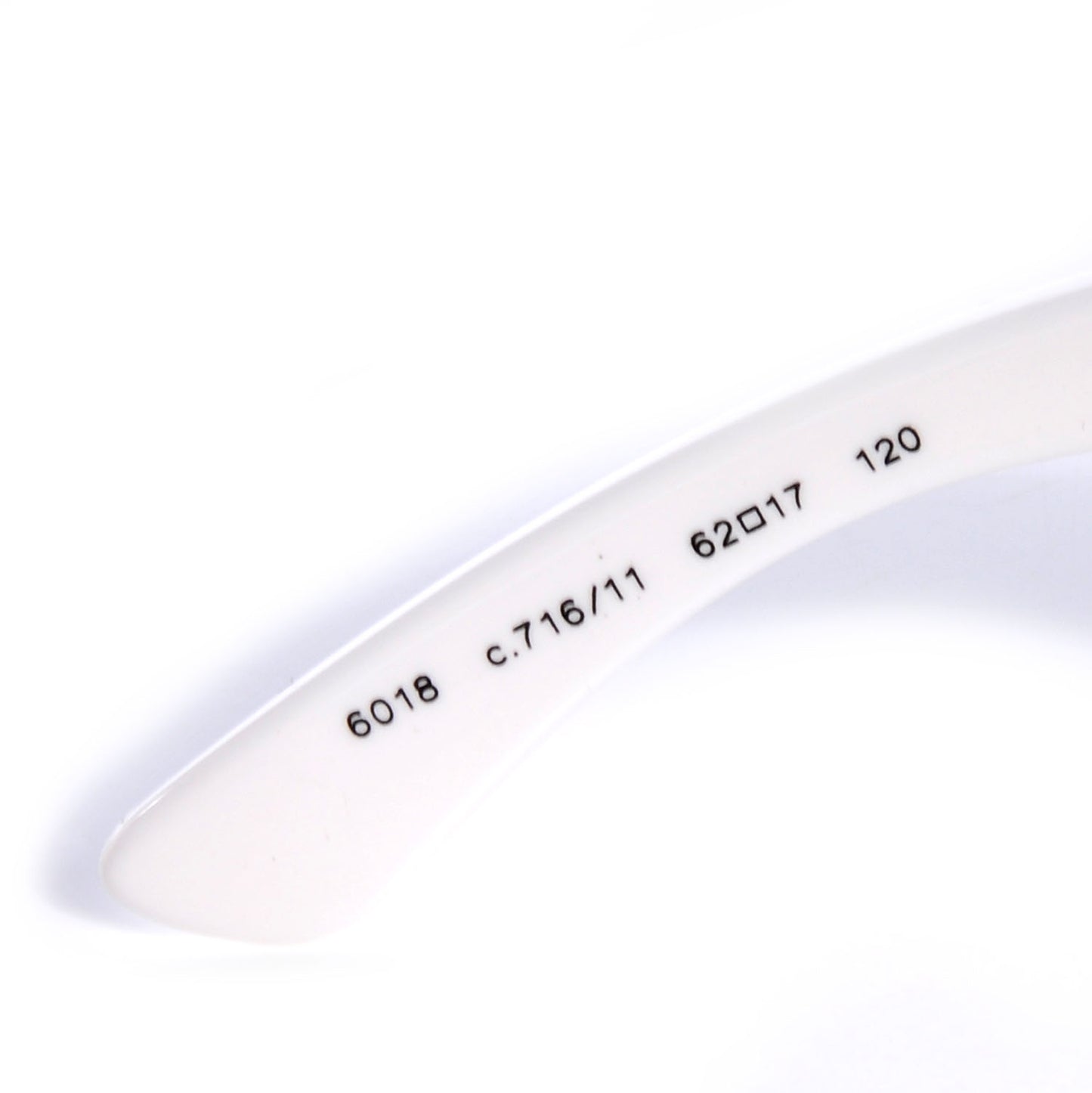 CC Sunglasses 6018 White