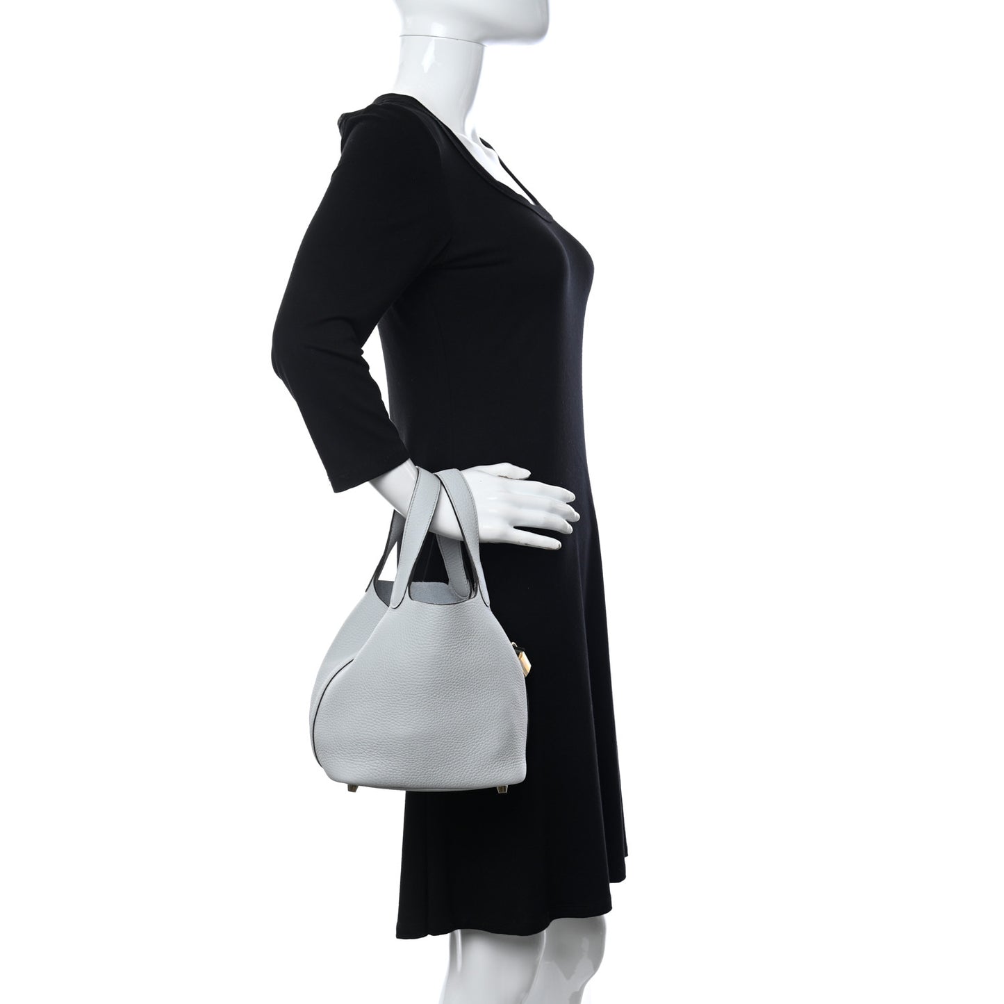 Taurillon Clemence Picotin Lock 18 PM Bleu Pale
