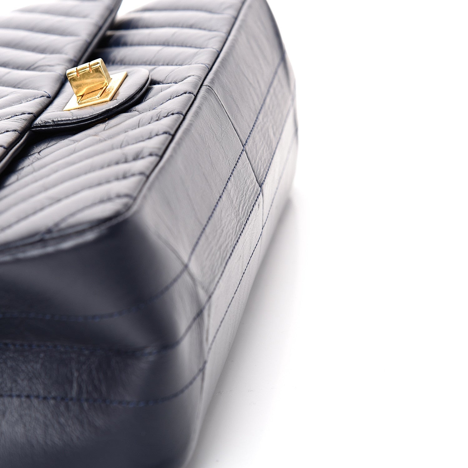 Chanel Aged Calfskin Chevron Quilted 2.55 Reissue 226 Flap Navy Blue 12 of 13