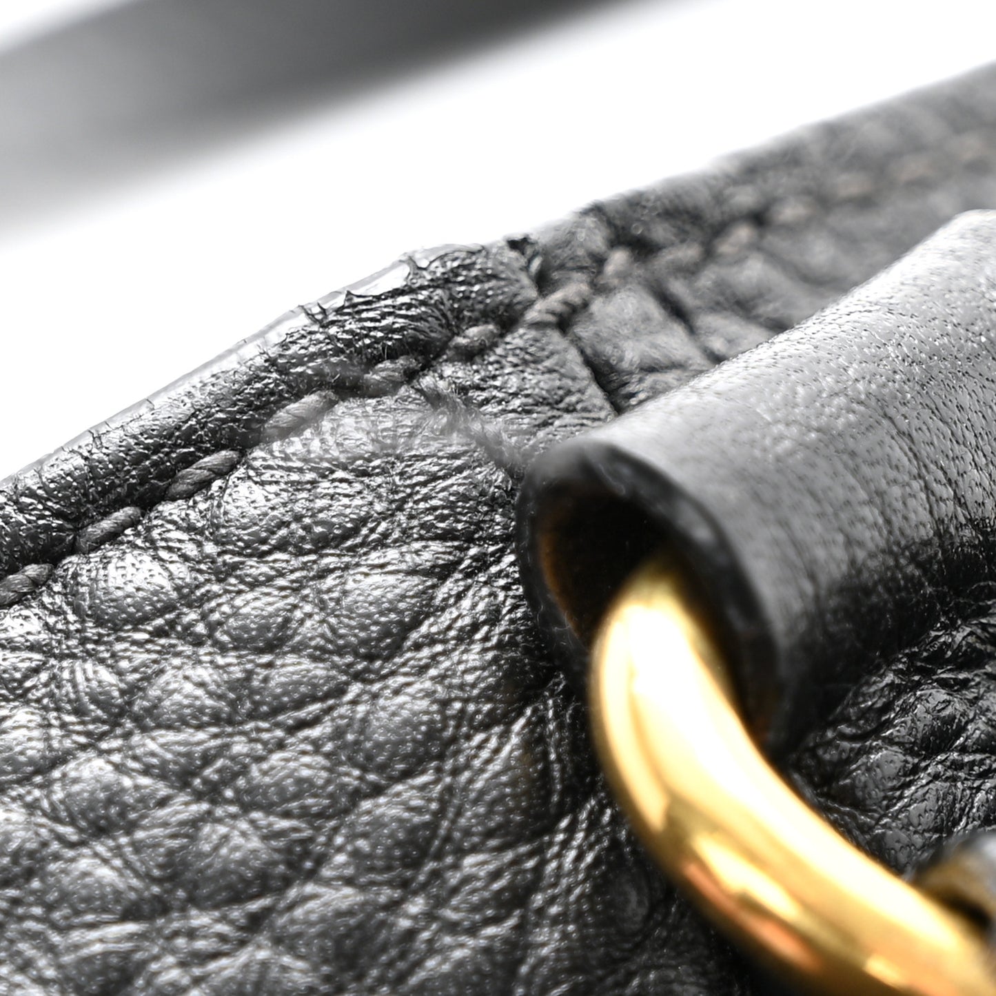 Vitello Daino Side Pocket Shoulder Bag Black