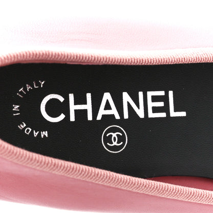 Chanel Lambskin Cap Toe CC Ballerina Flats 38 Coral Black 7 of 10