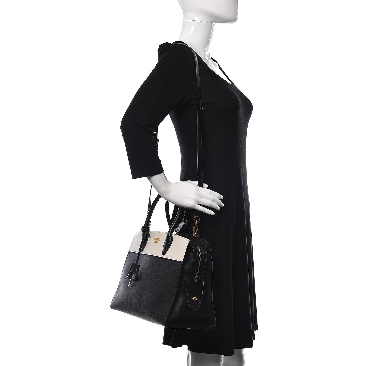 Saffiano City Calf Medium Esplanade Tote Black White