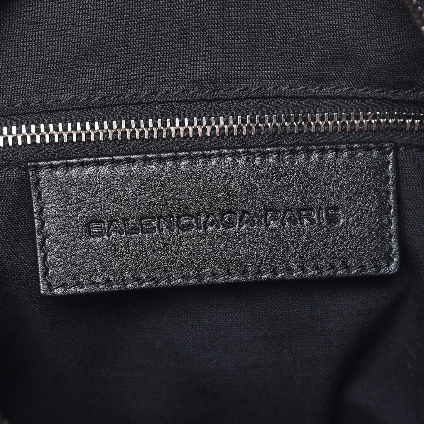 Baby Daim Suede Classic Silver Hardware Velo Black