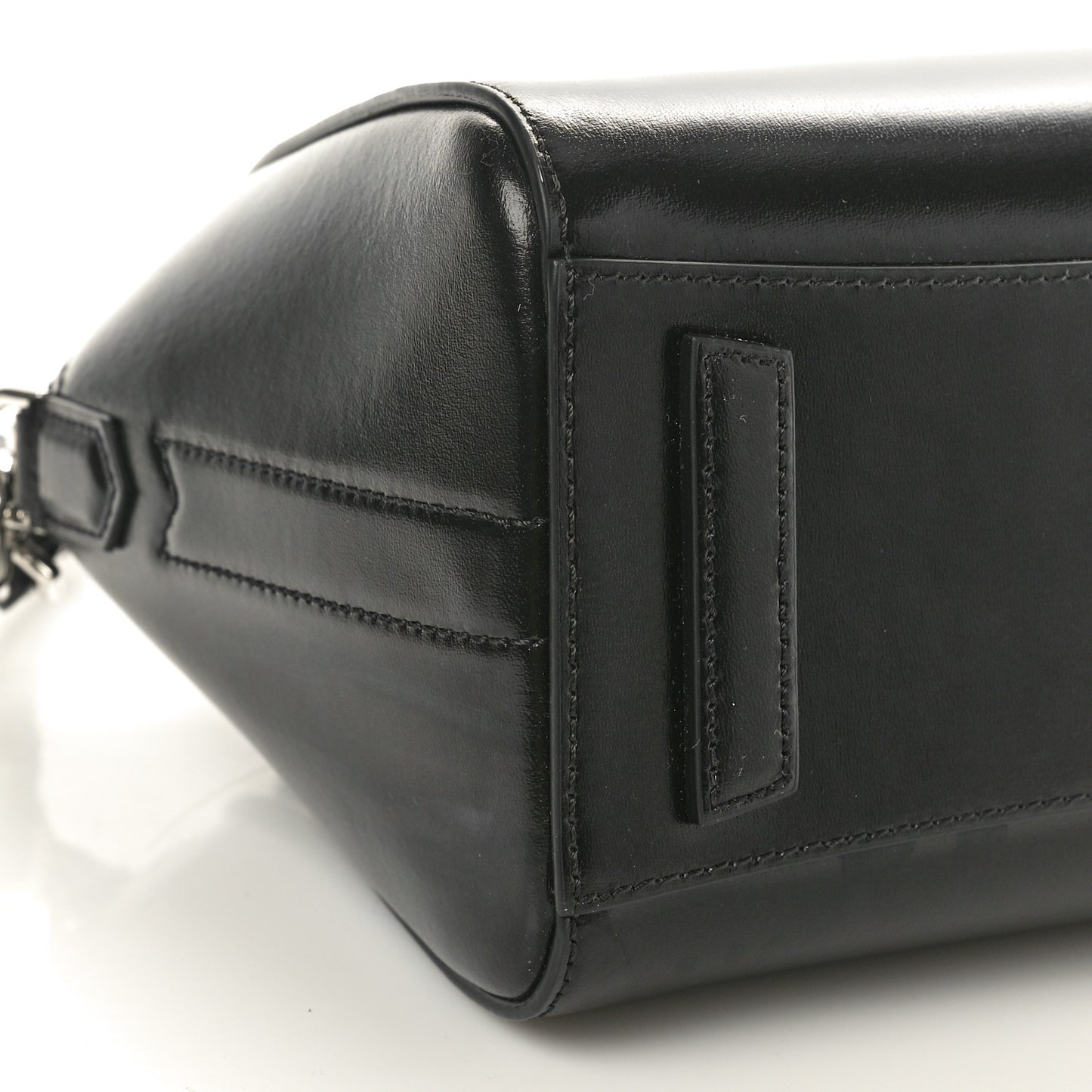 Shiny Lord Calfskin Mini Antigona Black