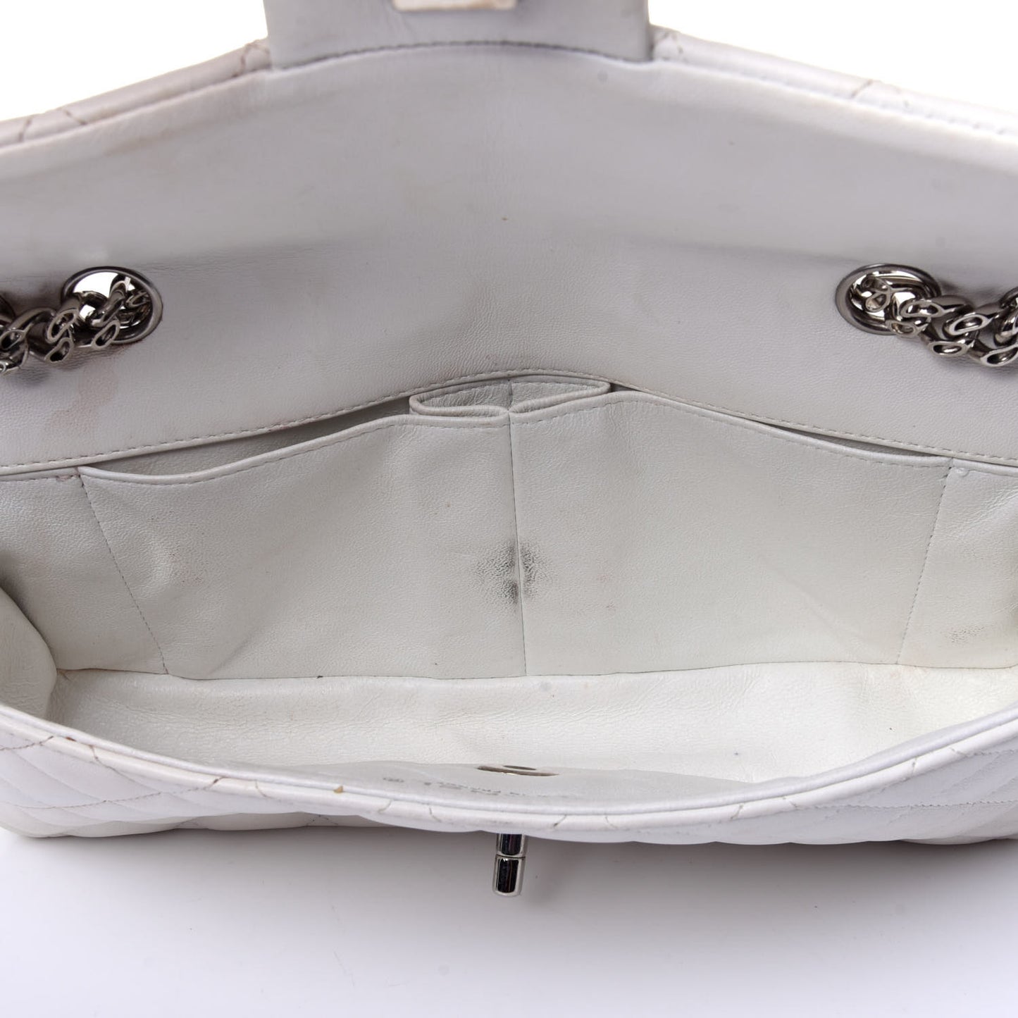 Lambskin Quilted East West Flap Bijoux Chain White