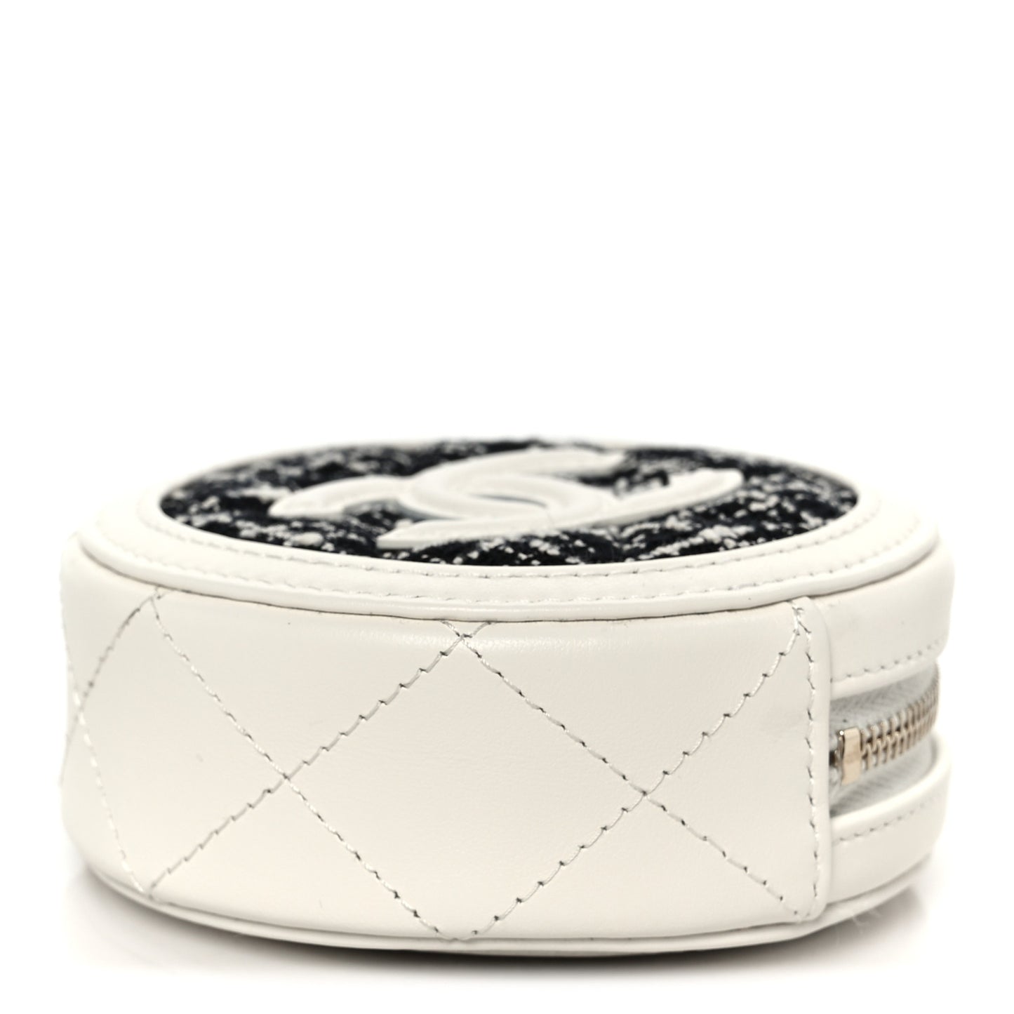 Tweed Quilted Round Filigree Pouch With Chain White Black