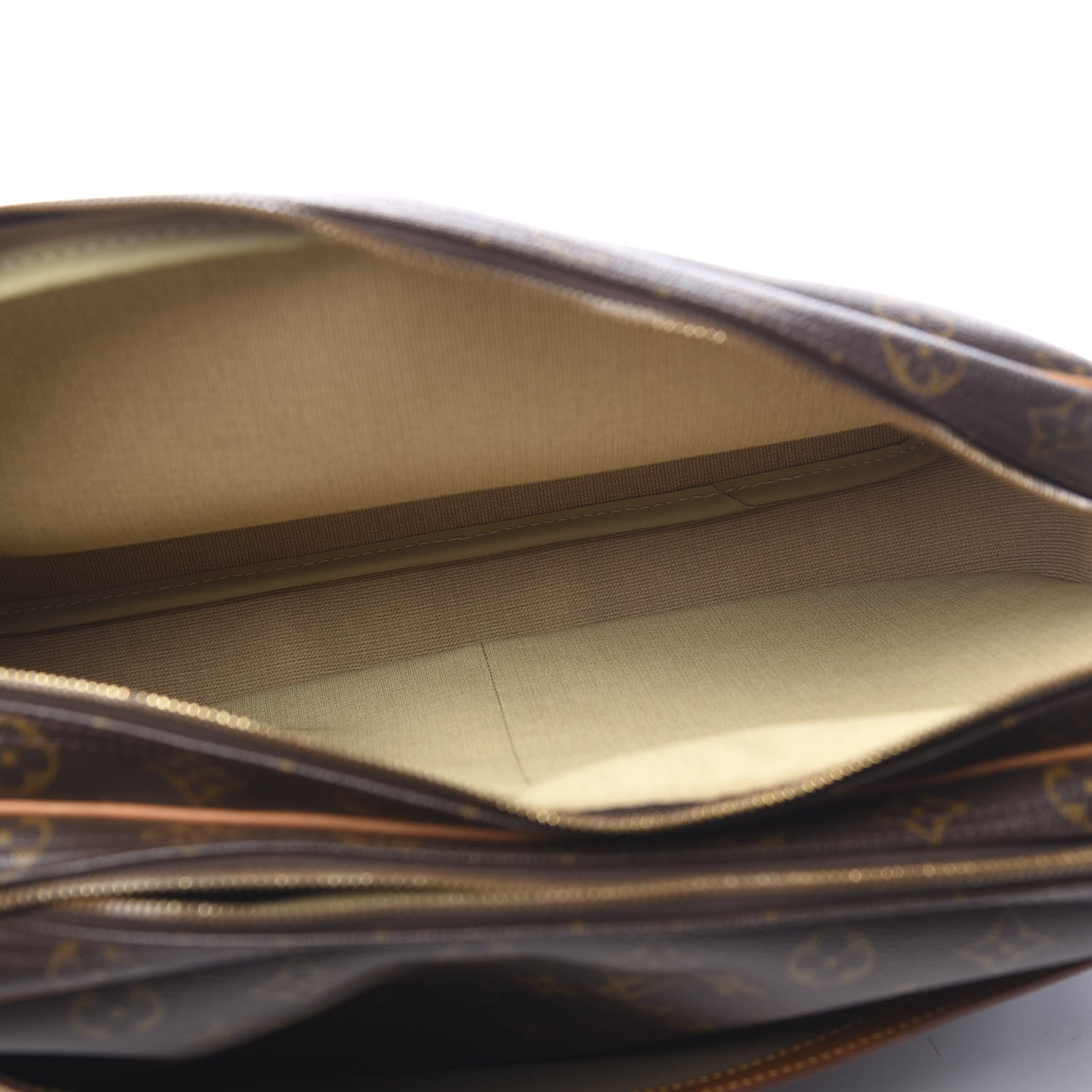 Louis Vuitton Monogram Reporter GM 4 of 9