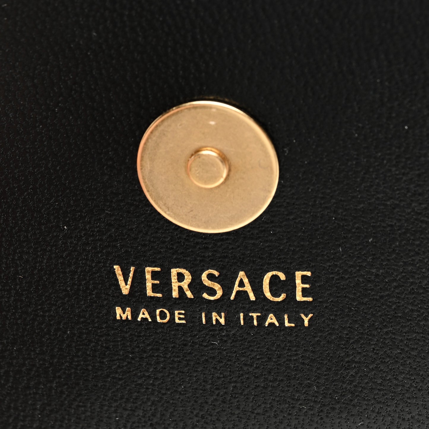 Vitello Mini Virtus Chain Clutch Black