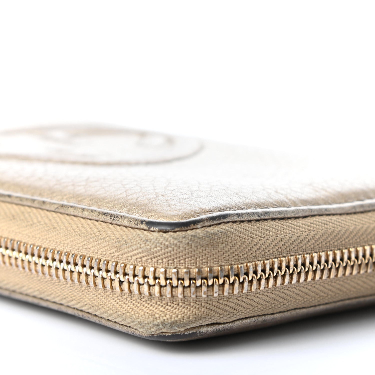 Gucci Metallic Pebbled Calfskin Soho Zip Around Wallet Golden Beige 10 of 13