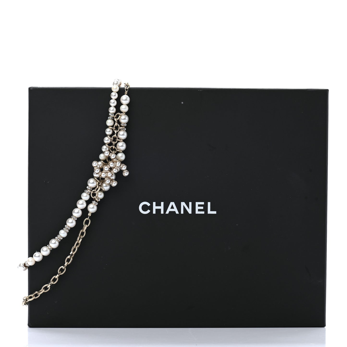 Pearl Crystal Nefertiti CC Short Necklace Gold Grey