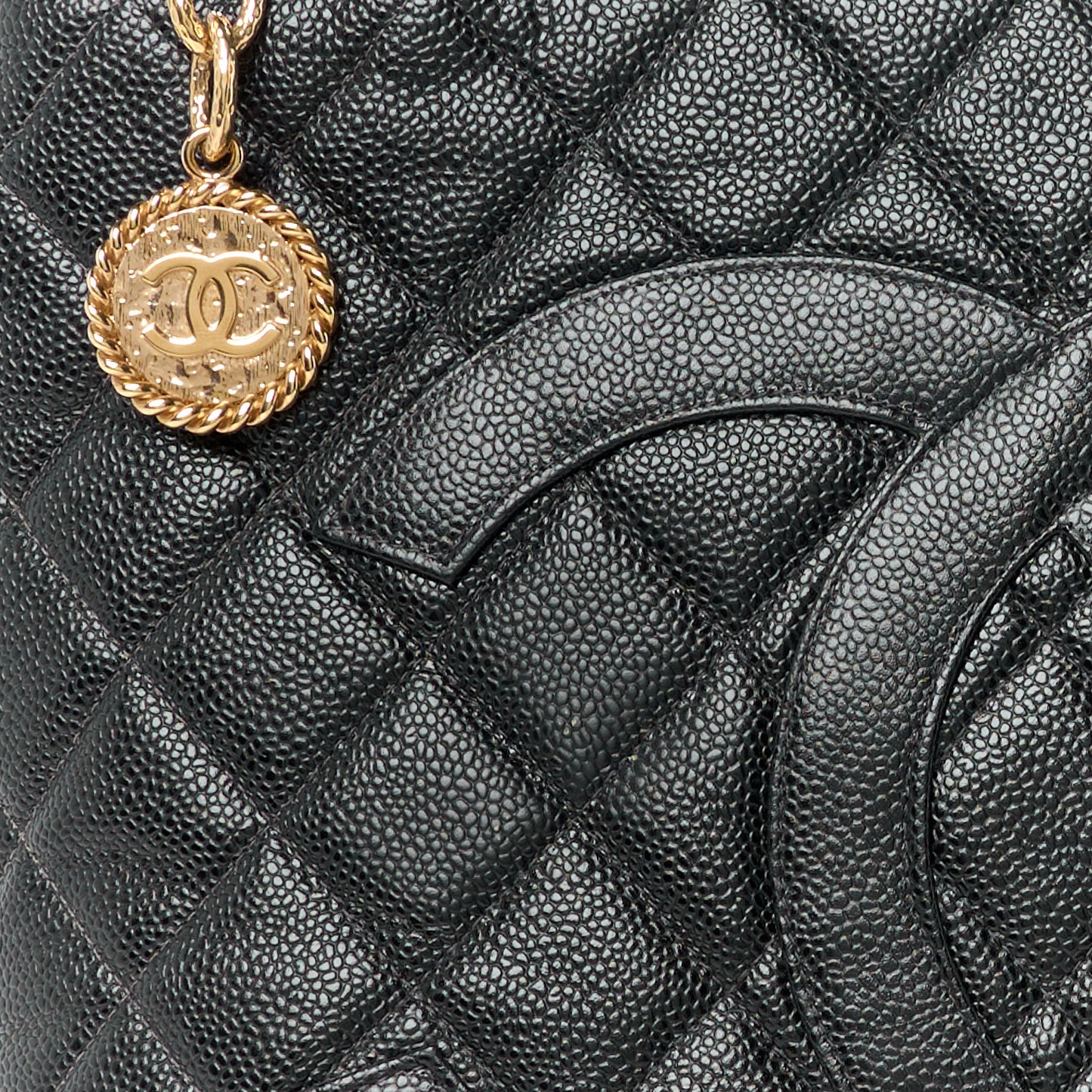 Caviar Quilted Medallion Tote Black