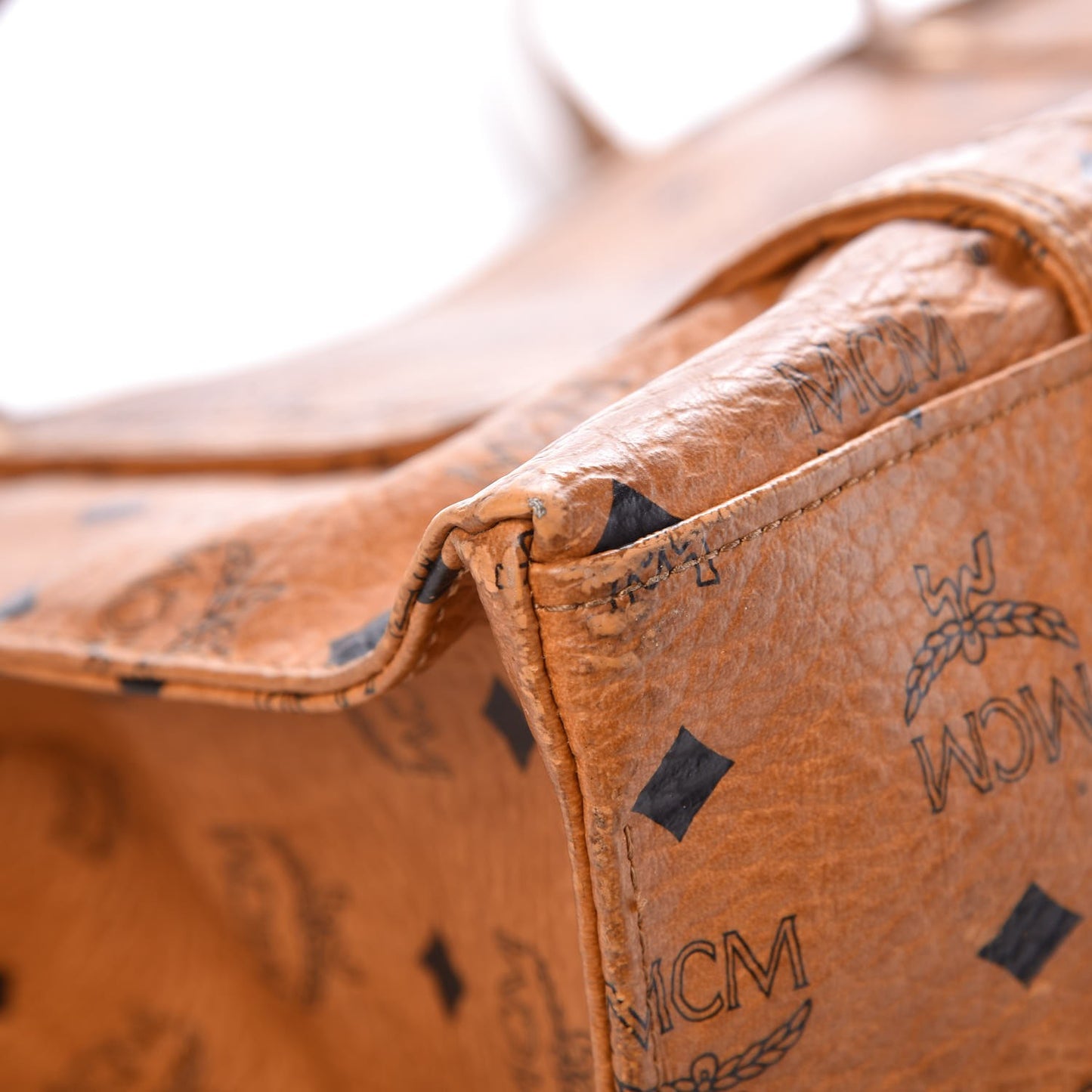 Visetos Shoulder Bag Cognac