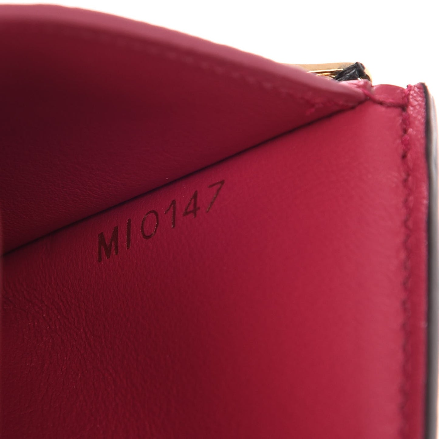 Taurillon Capucines Compact Wallet Black