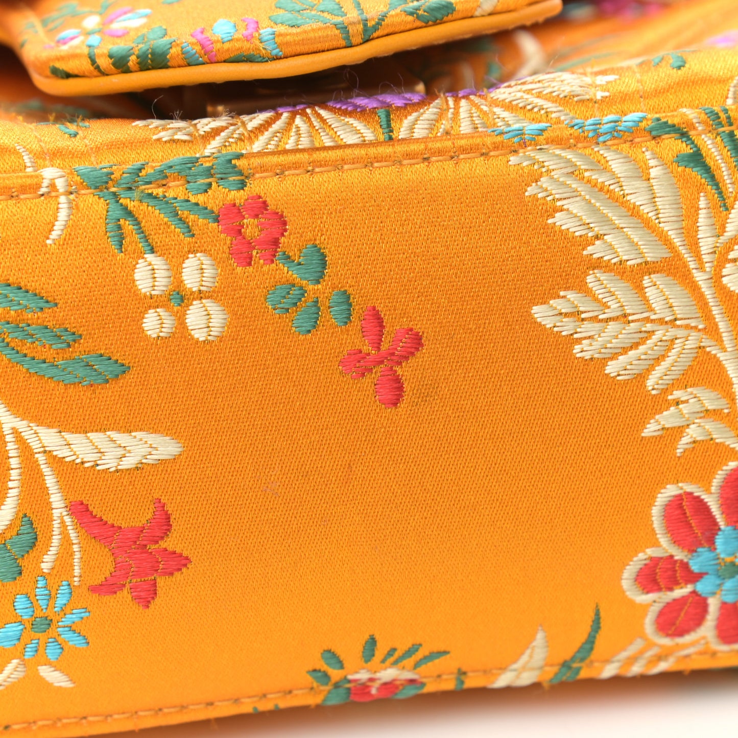 Jacquard Matelasse Floral Medium GG Marmont Shoulder Bag Yellow