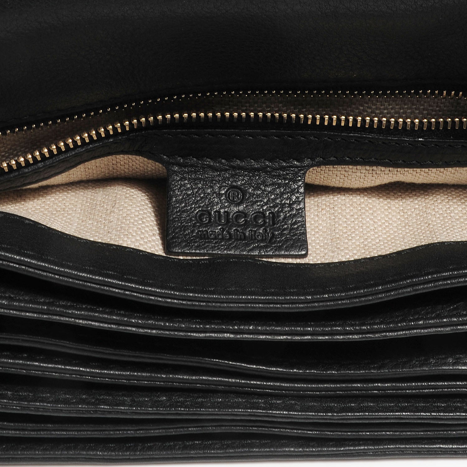 Gucci Grained Calfskin Medium Marrakech Flap Messenger Bag Black 6 of 9