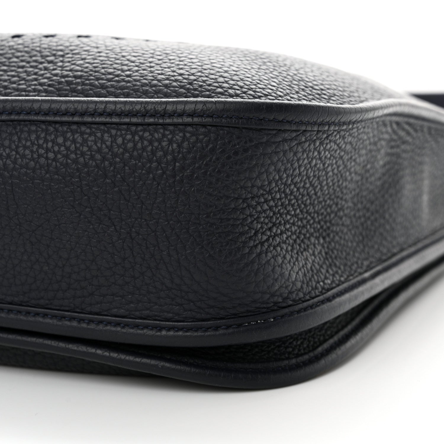 Hermes Taurillon Clemence Evelyne III PM Bleu Nuit 10 of 11