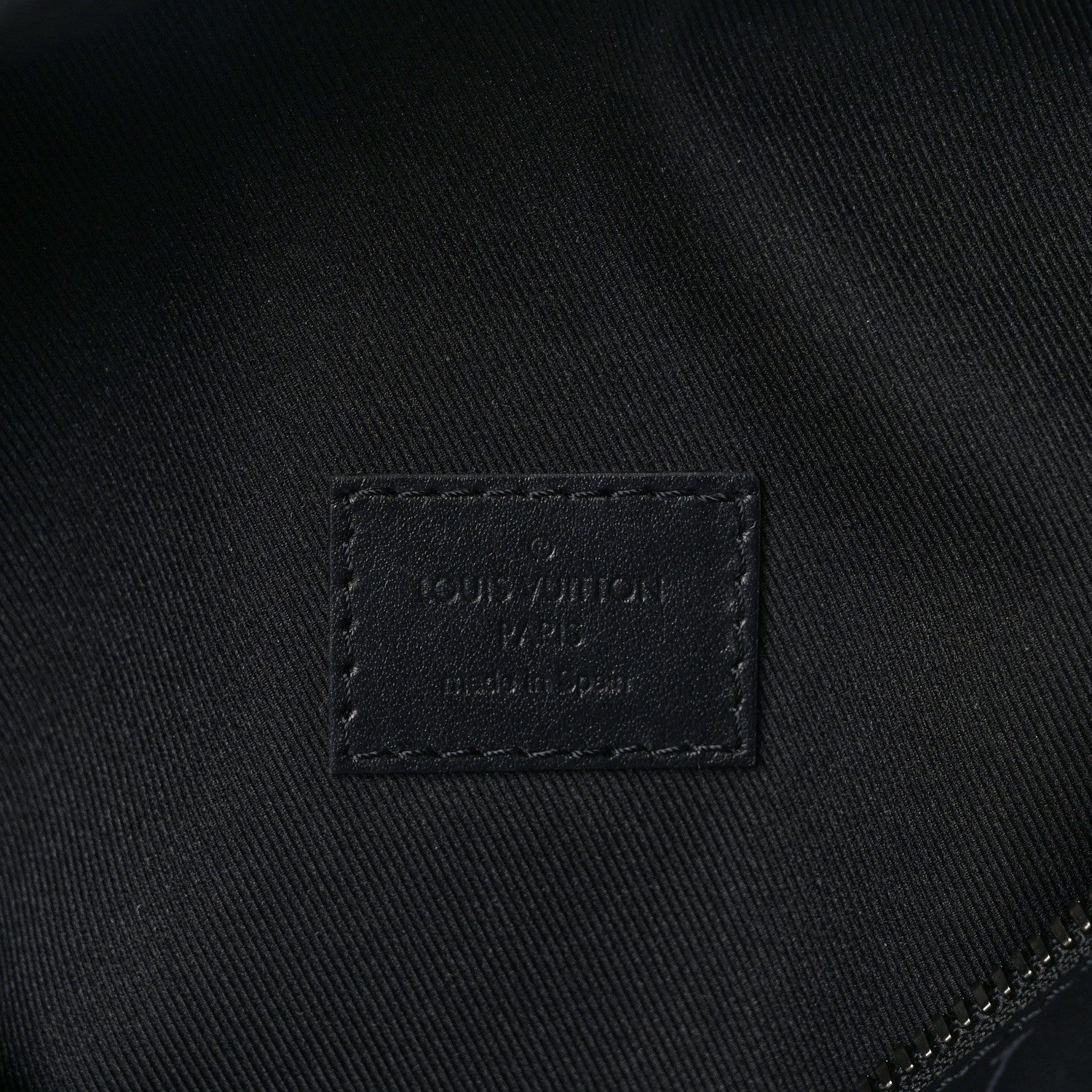 Louis Vuitton Monogram Eclipse Discovery Bumbag PM 6 of 8