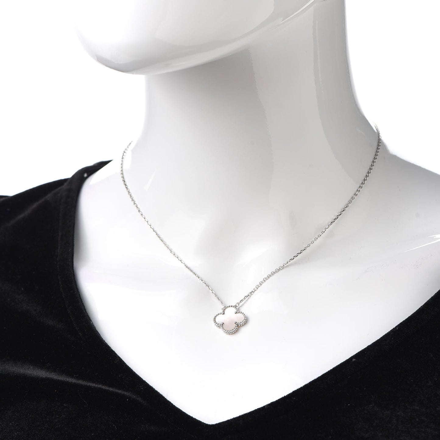 18K White Gold Mother of Pearl Vintage Alhambra Pendant Necklace