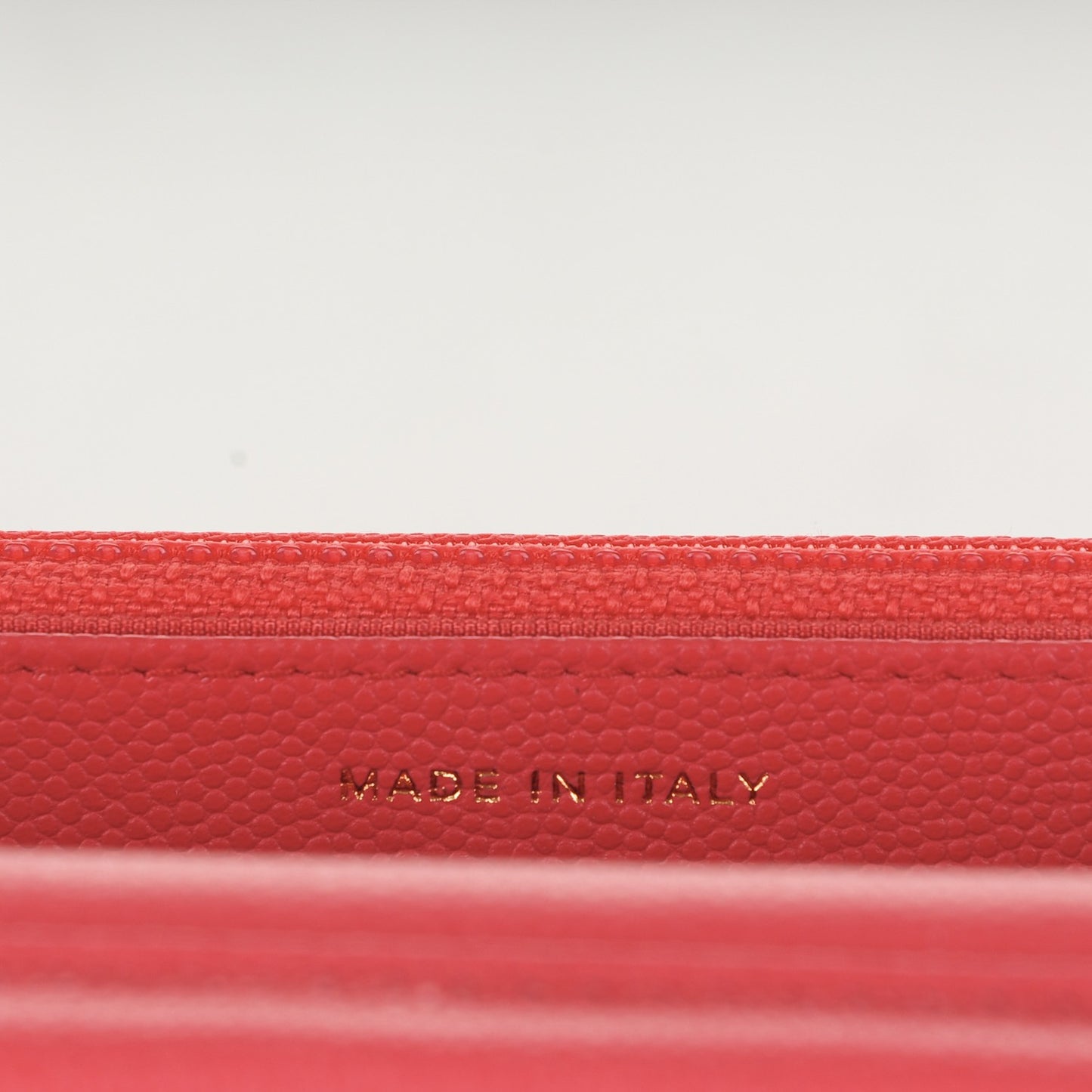 Caviar Quilted Wallet On Chain WOC Dark Pink