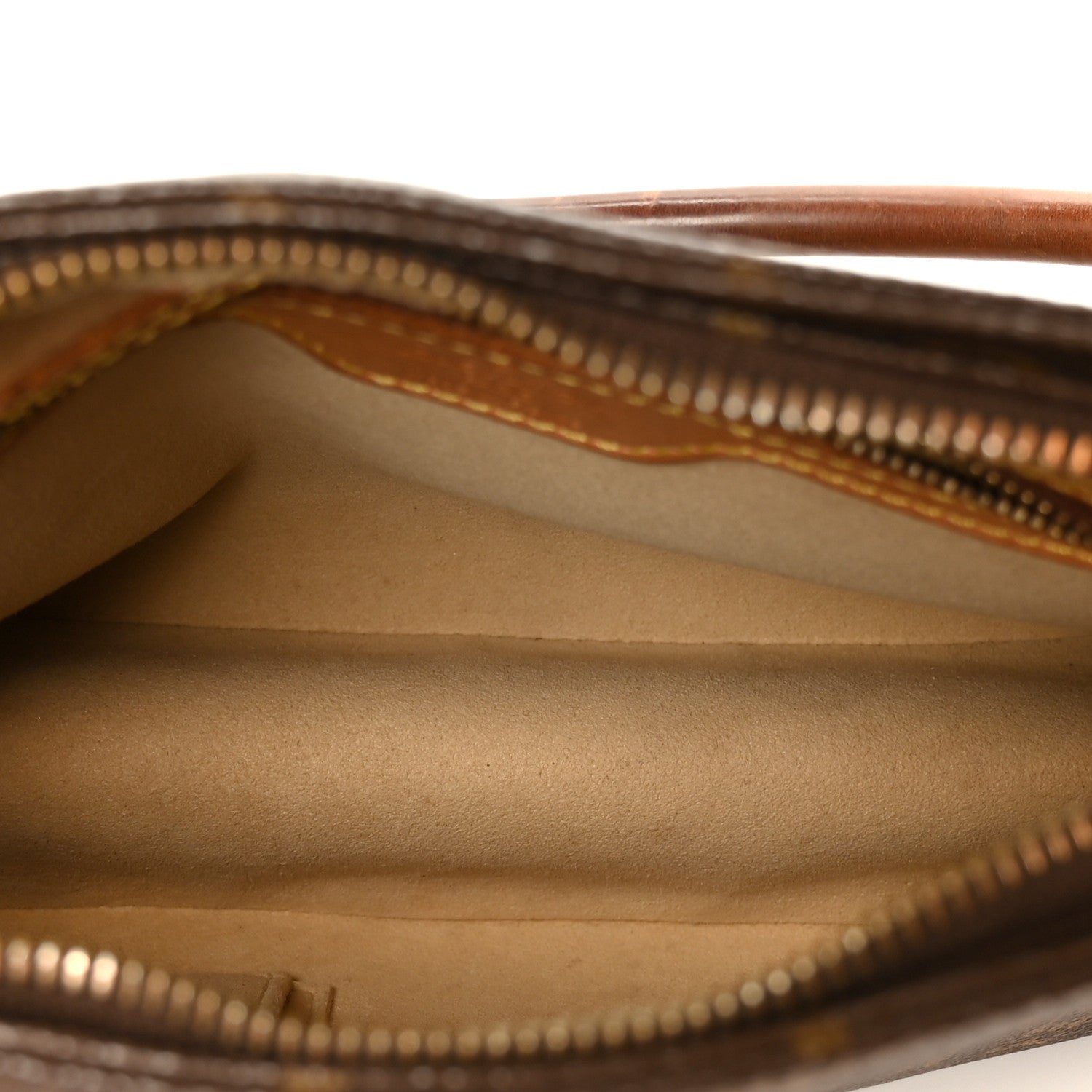 Louis Vuitton Monogram Looping MM 5 of 11
