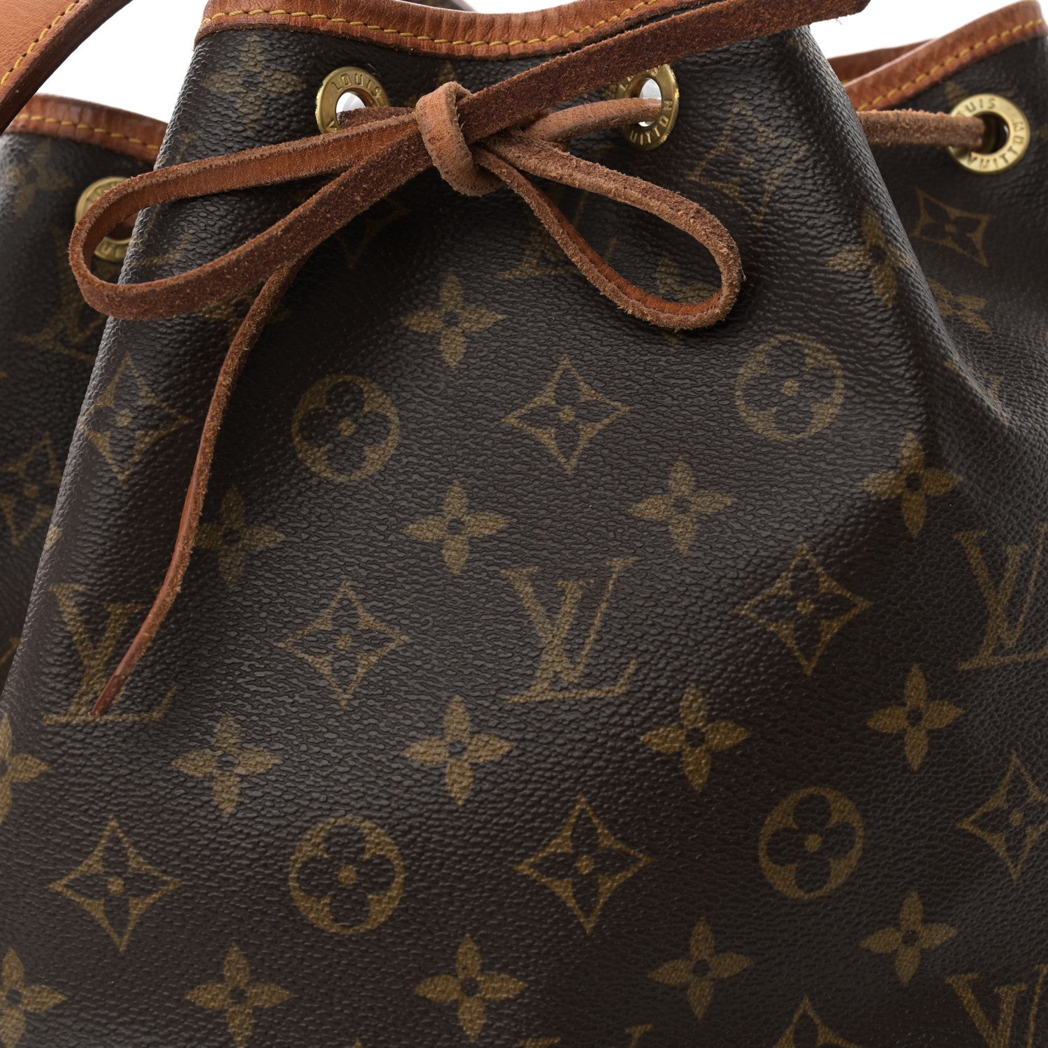 Louis Vuitton Monogram Petit Noe 7 of 9