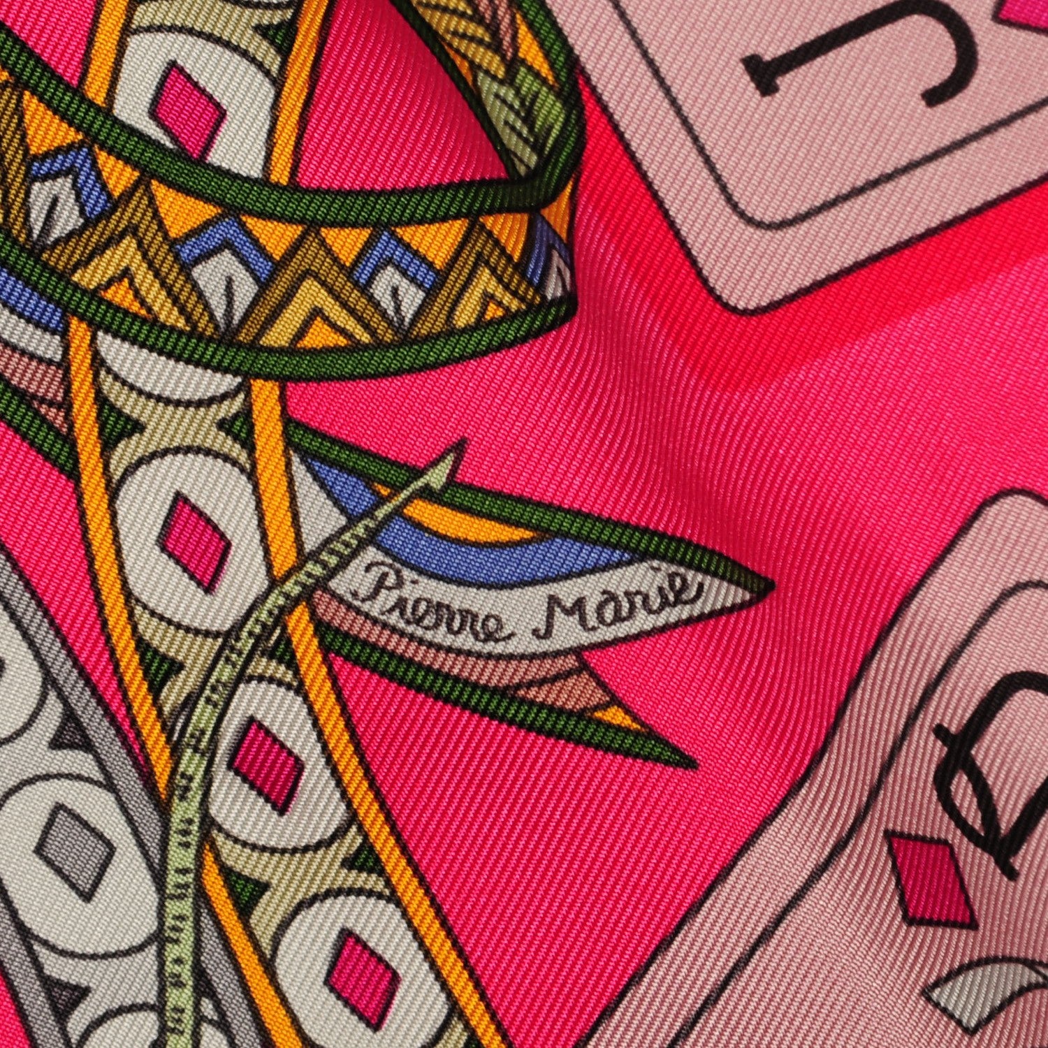 Hermes Silk Dame de Coeur A Vous L'Honneur Scarf 90 3 of 8
