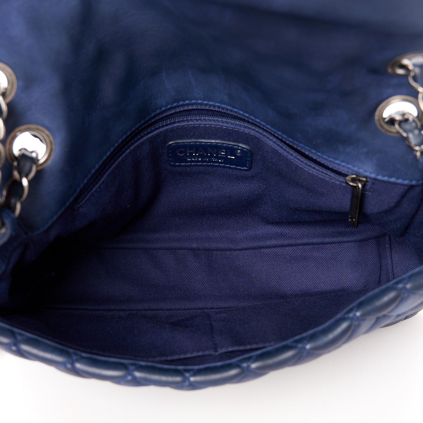 Iridescent Calfskin Quilted Large New Bubble Flap Navy