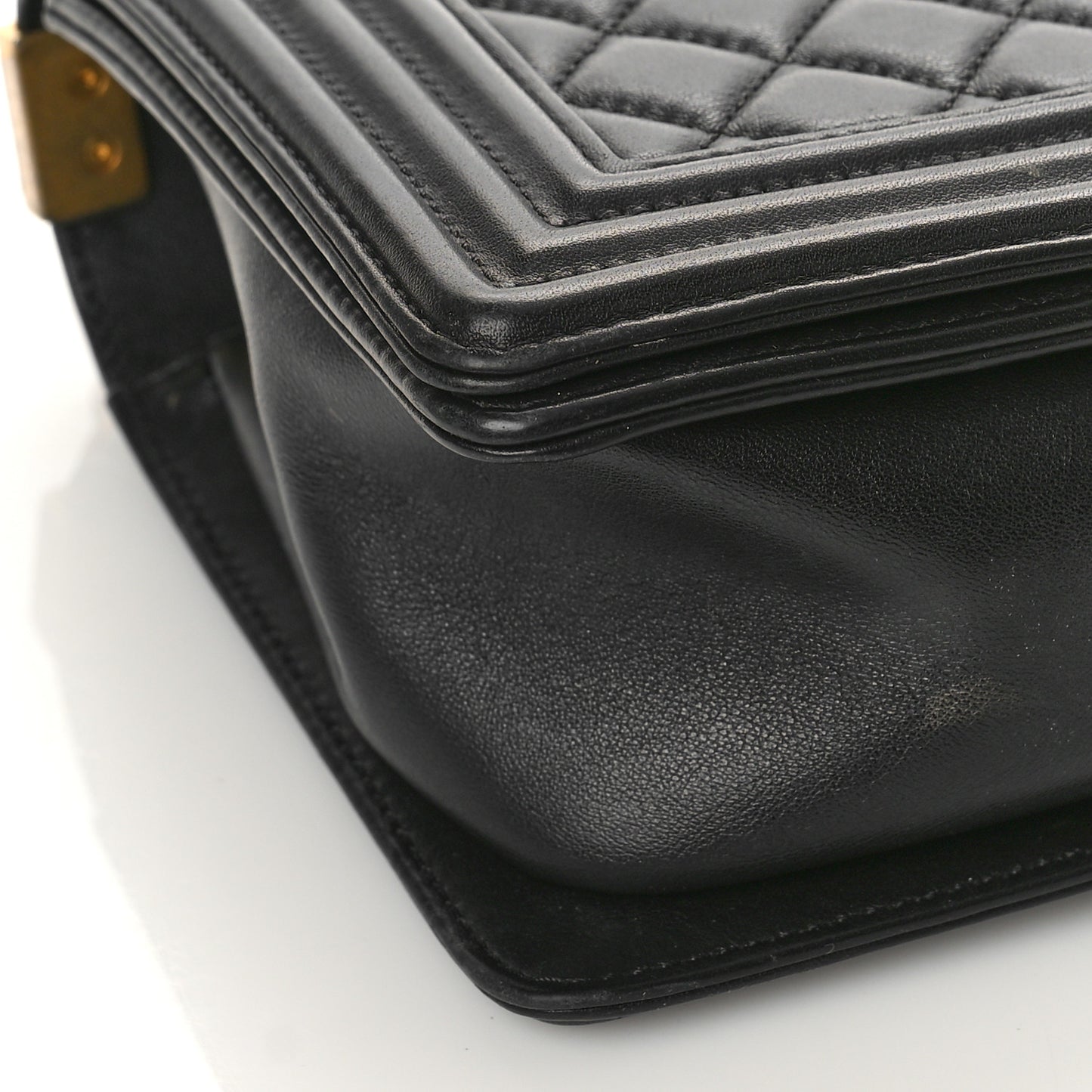 Lambskin Quilted Medium Boy Flap Black