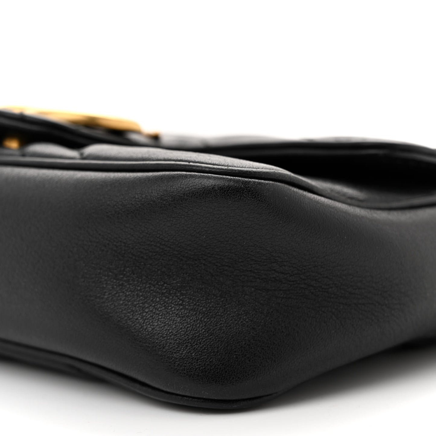 Calfskin Matelasse Super Mini GG Marmont Shoulder Bag Black